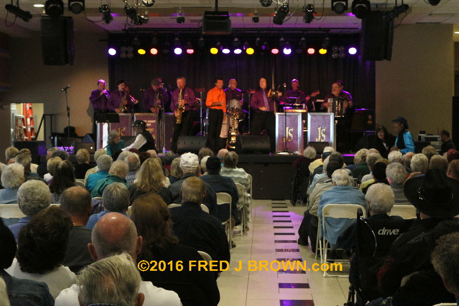 1609_1442.jpg