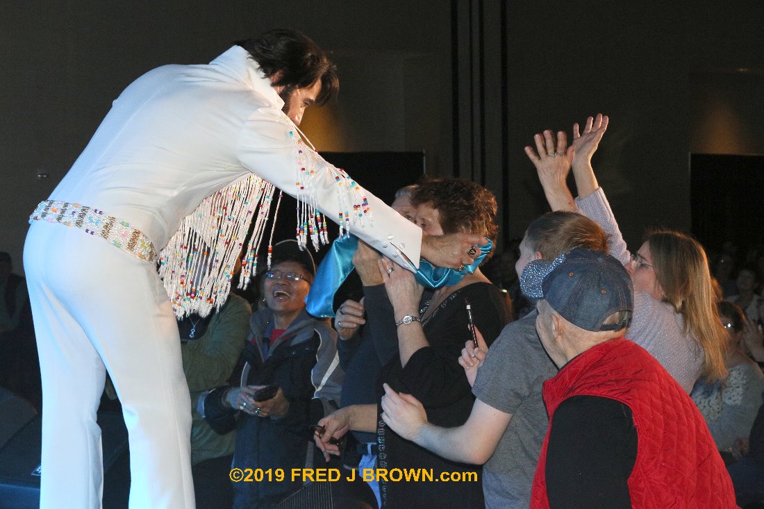 1901_0116.jpg
